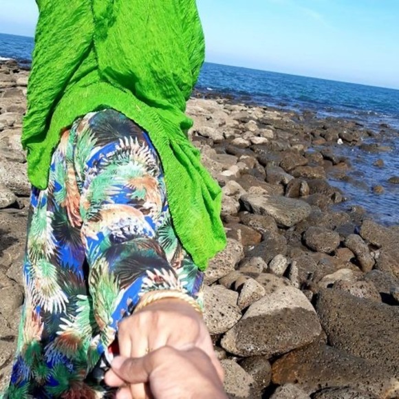 Meet your Posher, Sayeda - Picture 1 of 1